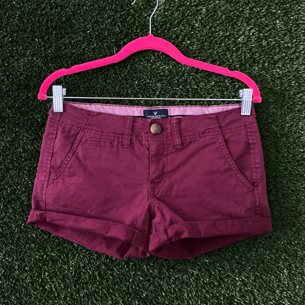 American Eagle Outfitters Maroon Cargo Short Shorts